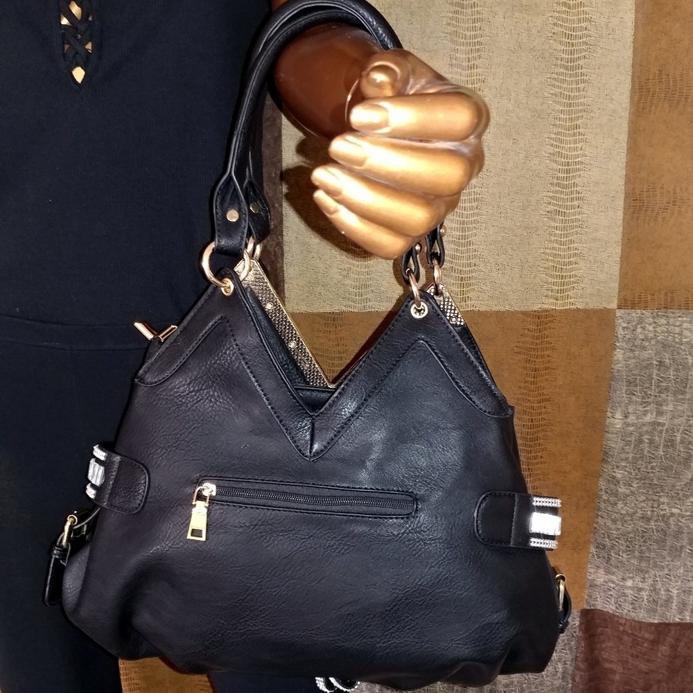 Black Rhinestone Quilted Handbag - Picture 3 of 4